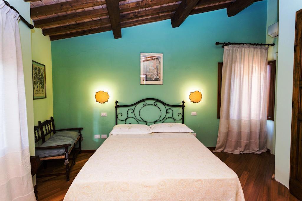 Antico Acquedotto B&B Perugia Room photo